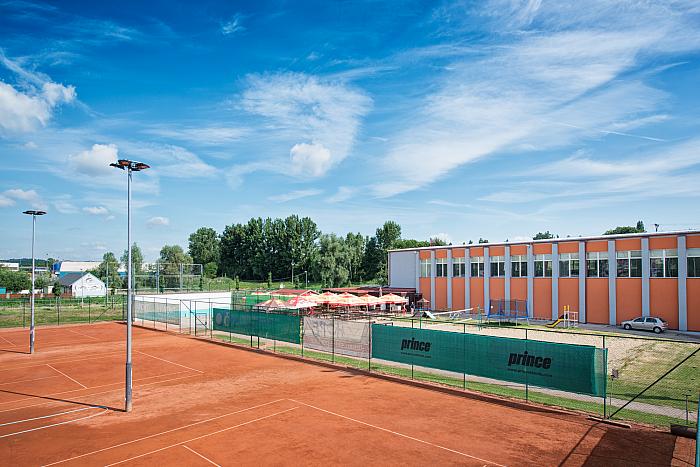 TEKUZA m 06